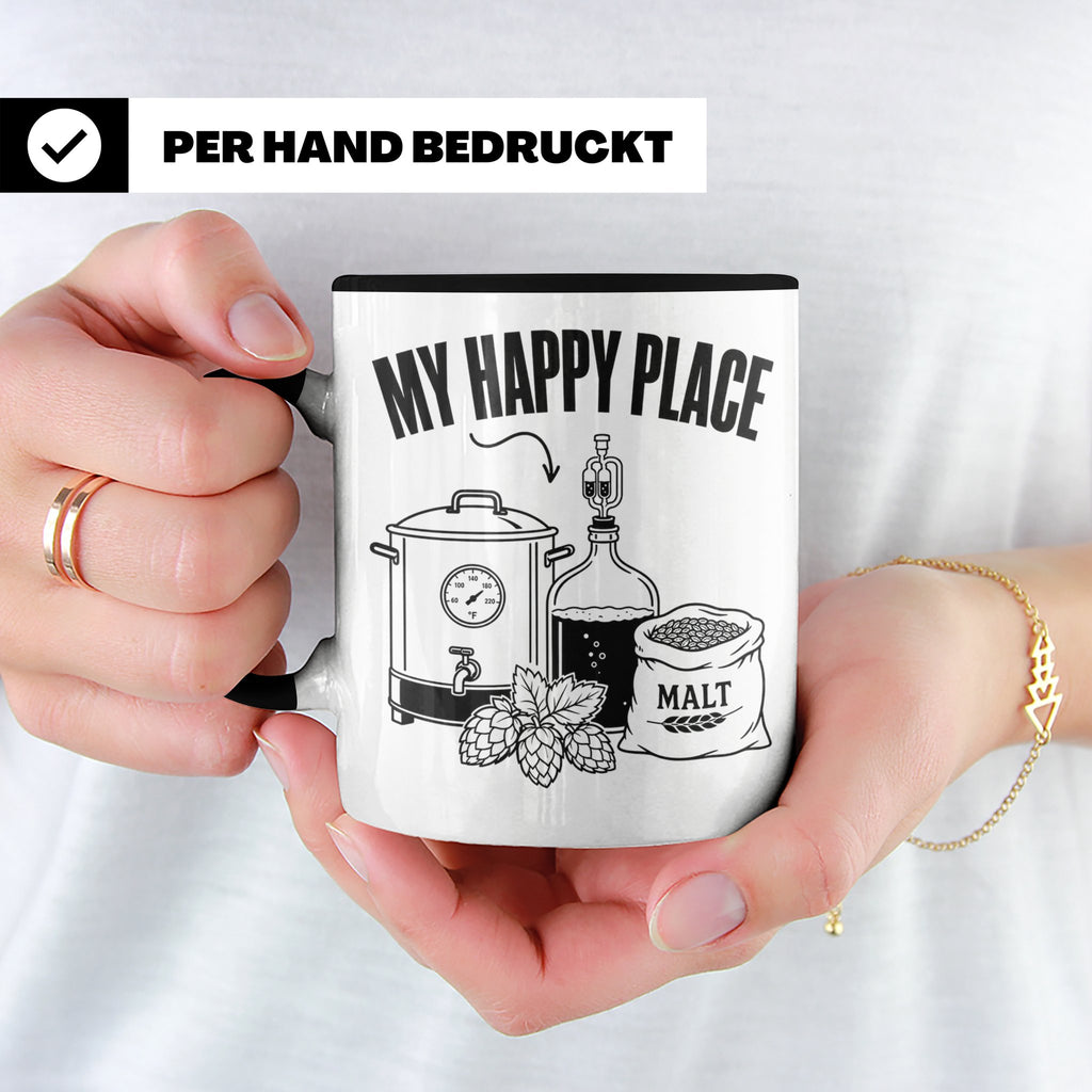 Hobbybrauer Tasse My Happy Place, lustiger Becher für Bierbr – Schwarz [farbe:schwarz]