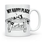 Holzarbeiten Tasse My Happy Place, lustiger Werkstatt Spruch – Weiß [farbe:weiß]