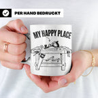 Holzarbeiten Tasse My Happy Place, lustiger Werkstatt Spruch – Weiß [farbe:weiß]