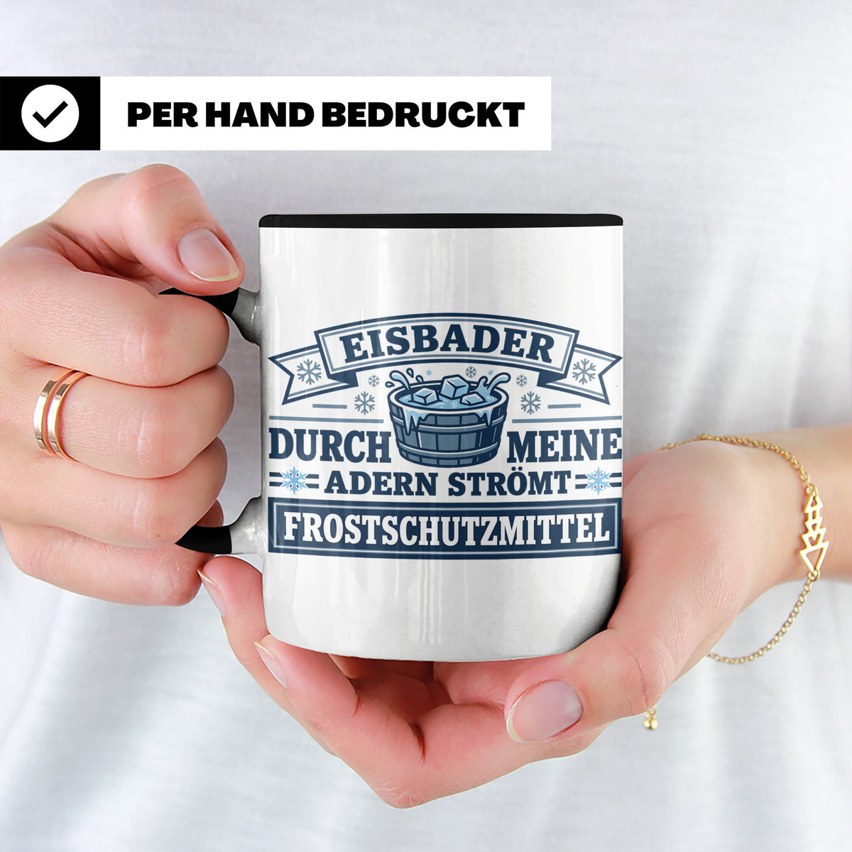 Eisbader Tasse Frostschutzmittel Spruch | Geschenk für Winte – Schwarz [farbe:schwarz]