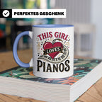 Pianistin Tasse This Girl Loves Pianos Spruch Kaffeebecher f – Blau [farbe:blau]
