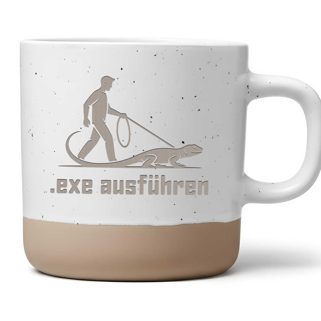 Tasse .exe ausführen Lustig - Programmierer Kaffeetasse Echse - IT Nerd Geschenk Informatiker Humor - Becher Eidechse an der Leine