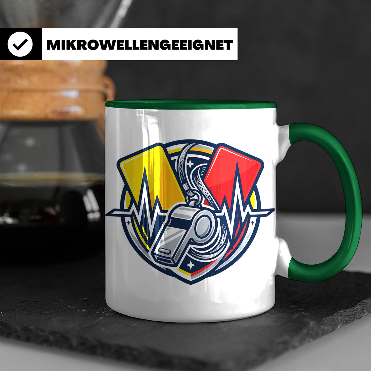 Schiedsrichter Tasse mit Herzschlag, Pfeife & Karten Motiv,  – Grün [farbe:grün]