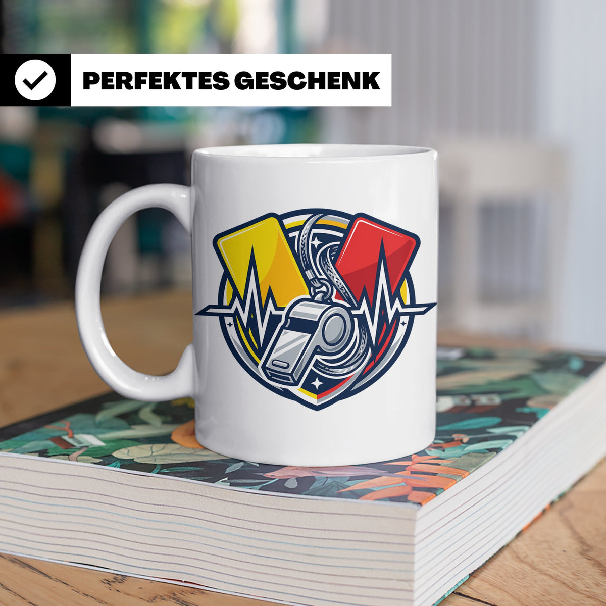 Schiedsrichter Tasse mit Herzschlag, Pfeife & Karten Motiv,  – Weiß [farbe:weiß]