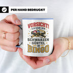 Bingo Tasse lustiger Spruch Schwarzer Gürtel im Bingo Kaffee – Blau [farbe:blau]