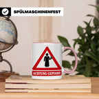 Achtung Gepfarr Tasse mit lustigem Spruch über Pfarrer und K – Rosa [farbe:rosa]