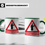 Achtung Gepfarr Tasse mit lustigem Spruch über Pfarrer und K – Grün [farbe:grün]