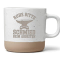 Ruhe bitte Schmied beim Arbeiten Tasse, Lustiges Geschenk für Schmiede & Metallbauer, Kaffeetasse Werkstatt, Becher Amboss Motiv Handwerk