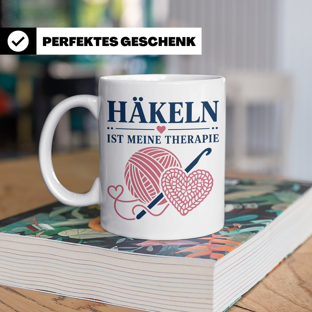 Häkeln Tasse Häkeln ist meine Therapie - Geschenk für Häkel  – Weiß [farbe:weiß]