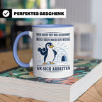 Pinguin Tasse Wer nicht mit mir auskommt muss an sich arbeit – Blau [farbe:blau]