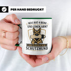 Schutzhund Tasse Was hat 4 Beine und einen Arm - Lustiges Ge – Grün [farbe:grün]
