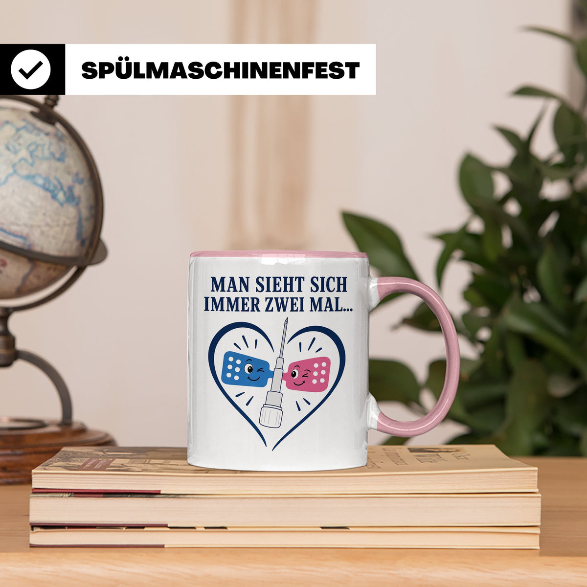 Pflege Tasse Man sieht sich immer zwei Mal - Lustiges Gesche – Rosa [farbe:rosa]