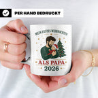 Papa Tasse Mein erstes Weihnachten als Papa 2026 - Geschenk  – Weiß [farbe:weiß]