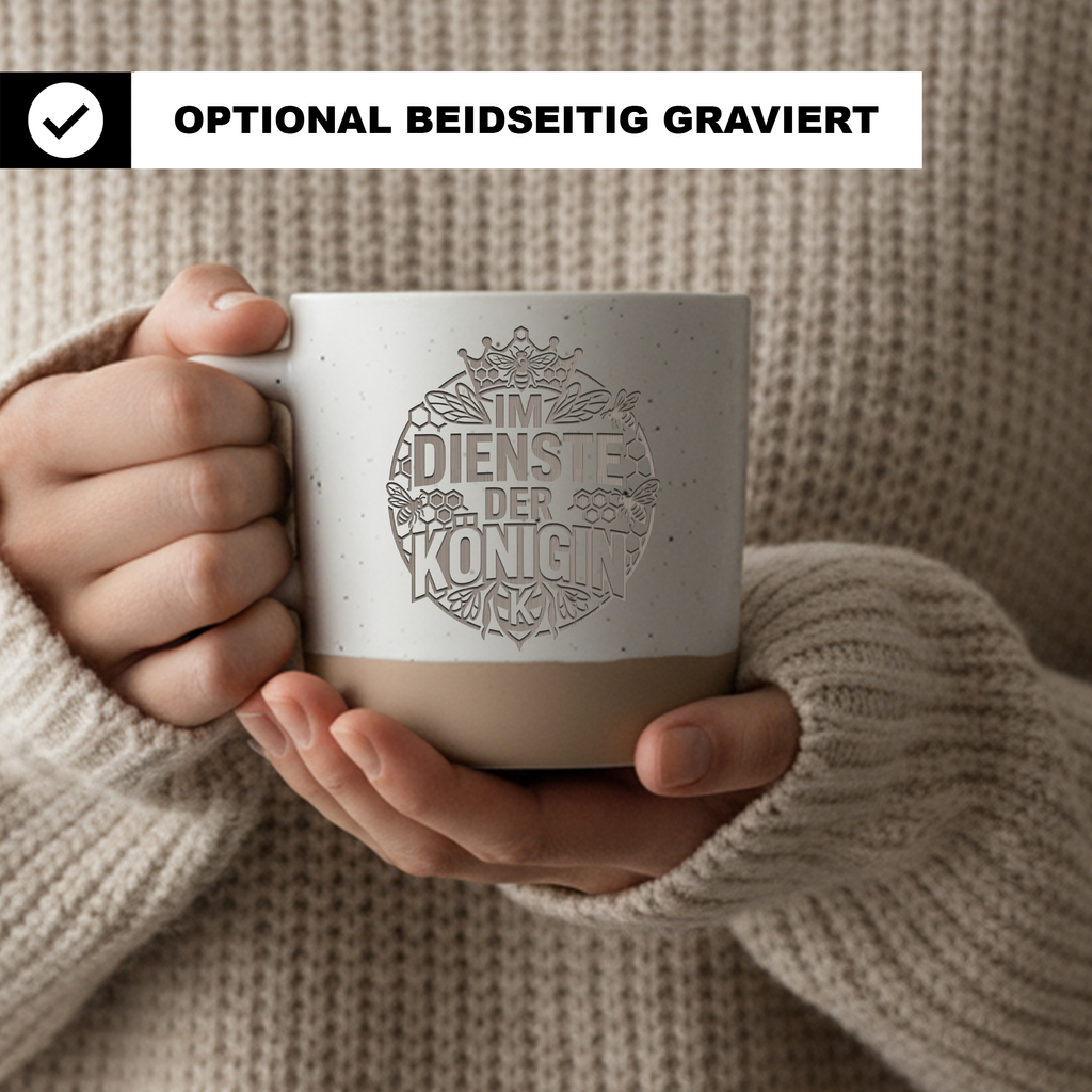 Tasse Imker Geschenk Imkerei Imkerin Bienen Design Im Dienste der Königin Lustige Tasse Geschenk für Bienenliebhaber Bienenzüchter Hobby