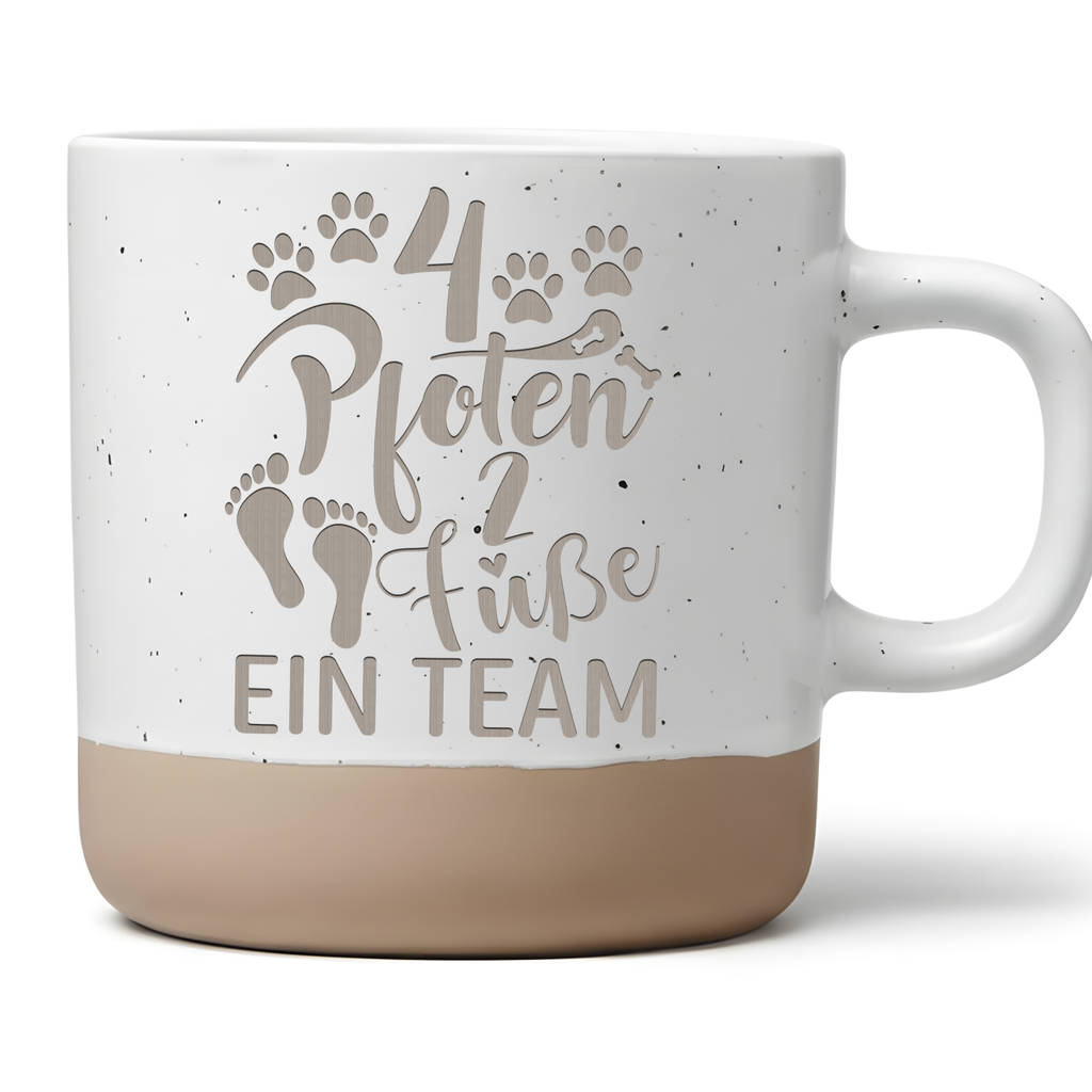Tasse 4 Pfoten 2 Füße ein Team Geschenk Hundebesitzer Hundeliebe Tasse Hund Hundefreund Geschenk für Hundemama Frauchen Herrchen