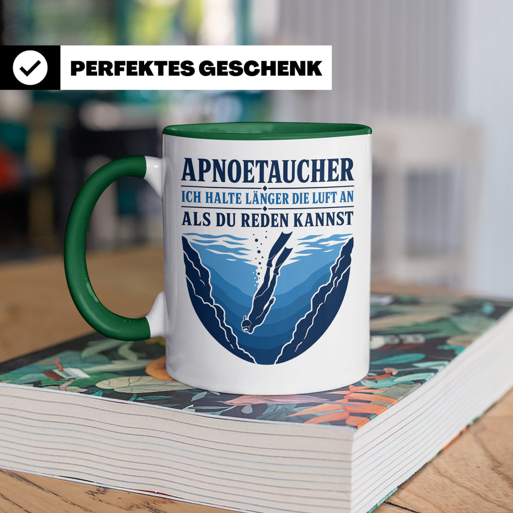 Apnoetauchen Tasse Ich halte länger die Luft an als du reden – Grün [farbe:grün]