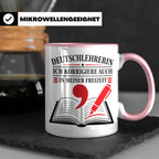 Deutschlehrerin Tasse Ich korrigiere auch in meiner Freizeit – Rosa [farbe:rosa]