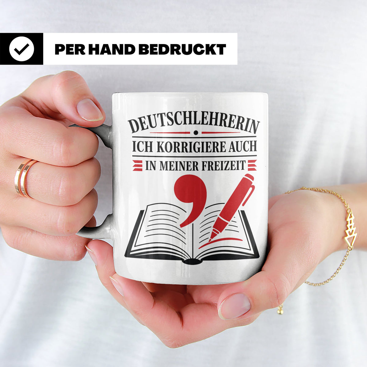 Deutschlehrerin Tasse Ich korrigiere auch in meiner Freizeit – Weiß [farbe:weiß]