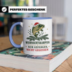 Karpfen Tasse Weihnachtskarpfen nur gefangen nicht gegessen  – Blau [farbe:blau]