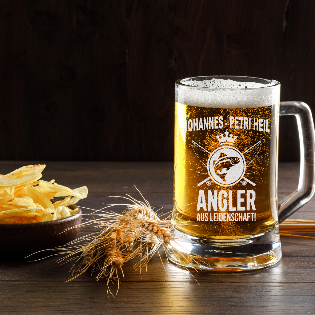 Bierkrug Angler Petri Heil Geschenk für Männer Angeln Hobby personalisiert Angelgeschenk Vatertag