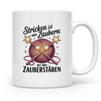 Stricken Tasse mit Spruch Stricken ist wie Zaubern, Geschenk – Weiß [farbe:weiß]
