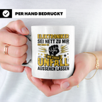 Elektroniker Tasse mit Spruch Unfall aussehen lassen, Gesche – Weiß [farbe:weiß]