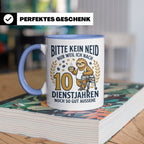 10 Jahre Dienstjubiläum Tasse Faultier Spruch für Kollegen l – Blau [farbe:blau]