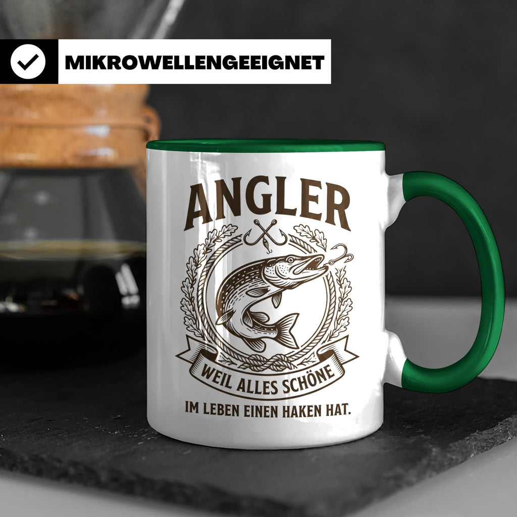 Angler Tasse mit Hecht Spruch Weil alles Schöne einen Haken  – Grün [farbe:grün]
