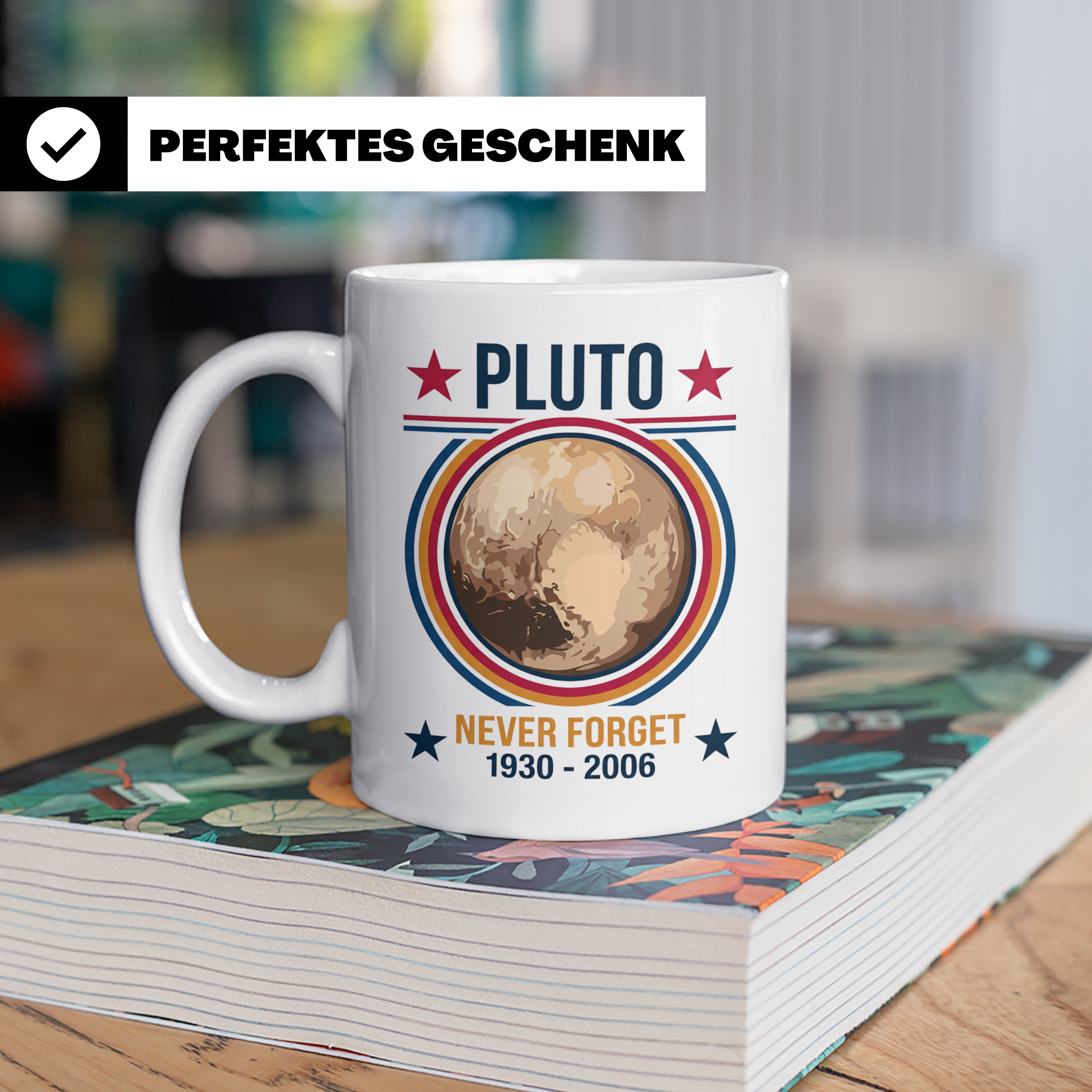 Pluto Tasse Never Forget 1930-2006, lustiger Astronomie Spru – Weiß [farbe:weiß]