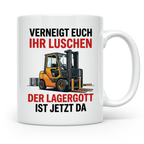 Gabelstaplerfahrer Tasse Lagergott Spruch Verneigt euch ihr  – Weiß [farbe:weiß]