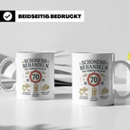 Tasse 70. Geburtstag Mann Oldtimer Motiv Schonend behandeln  – Weiß [farbe:weiß]