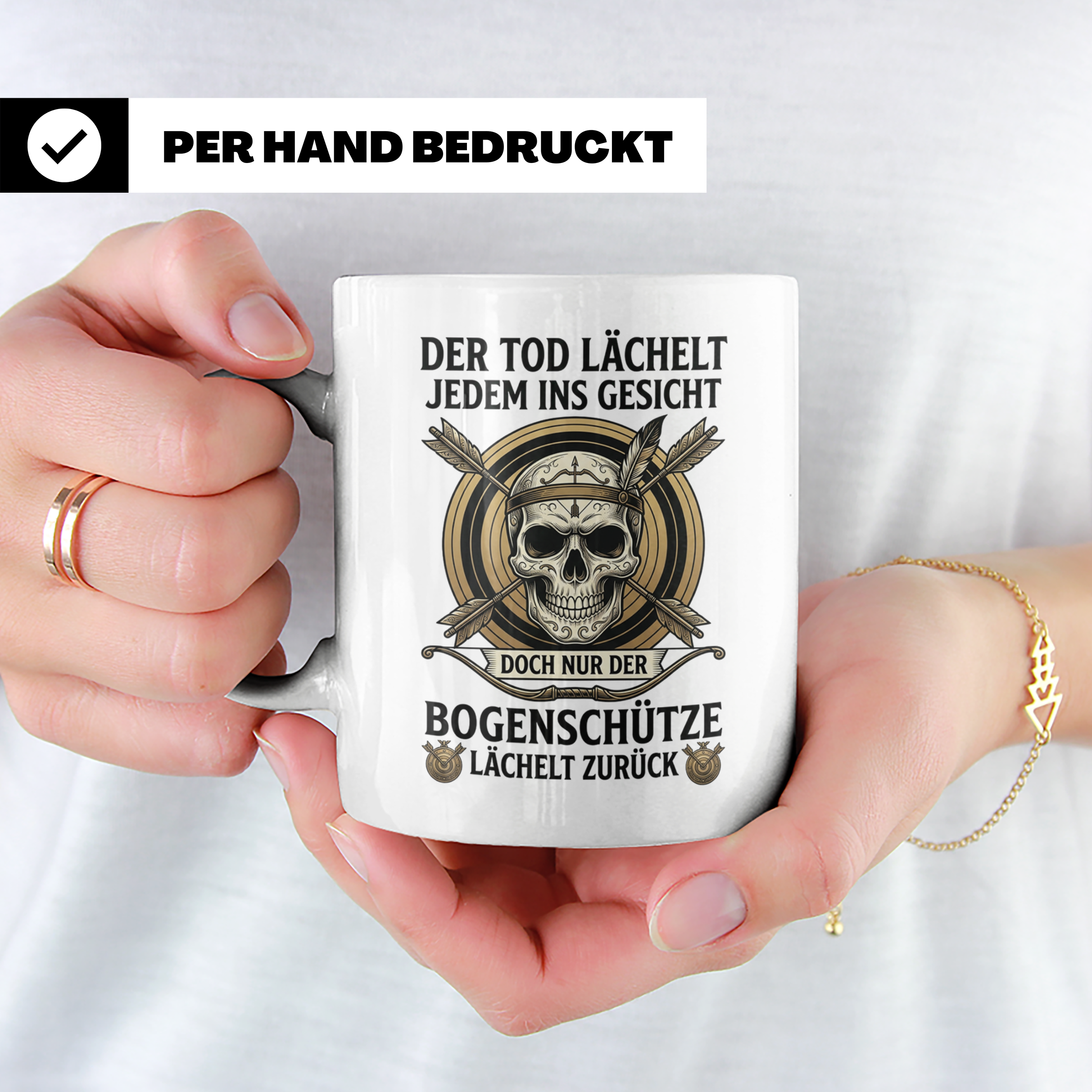 Bogenschütze Tasse mit Spruch Der Tod lächelt zurück | Gesch – Weiß [farbe:weiß]