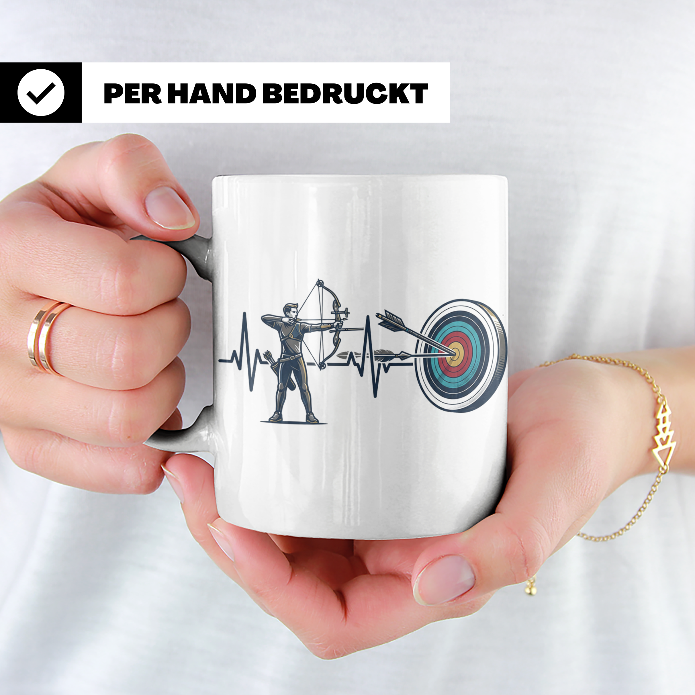 Bogenschießen Tasse Herzschlag, Bogenschütze mit Pfeil und B – Weiß [farbe:weiß]