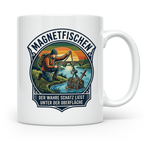 Magnetfischen Tasse mit Spruch Der wahre Schatz liegt unter  – Weiß [farbe:weiß]