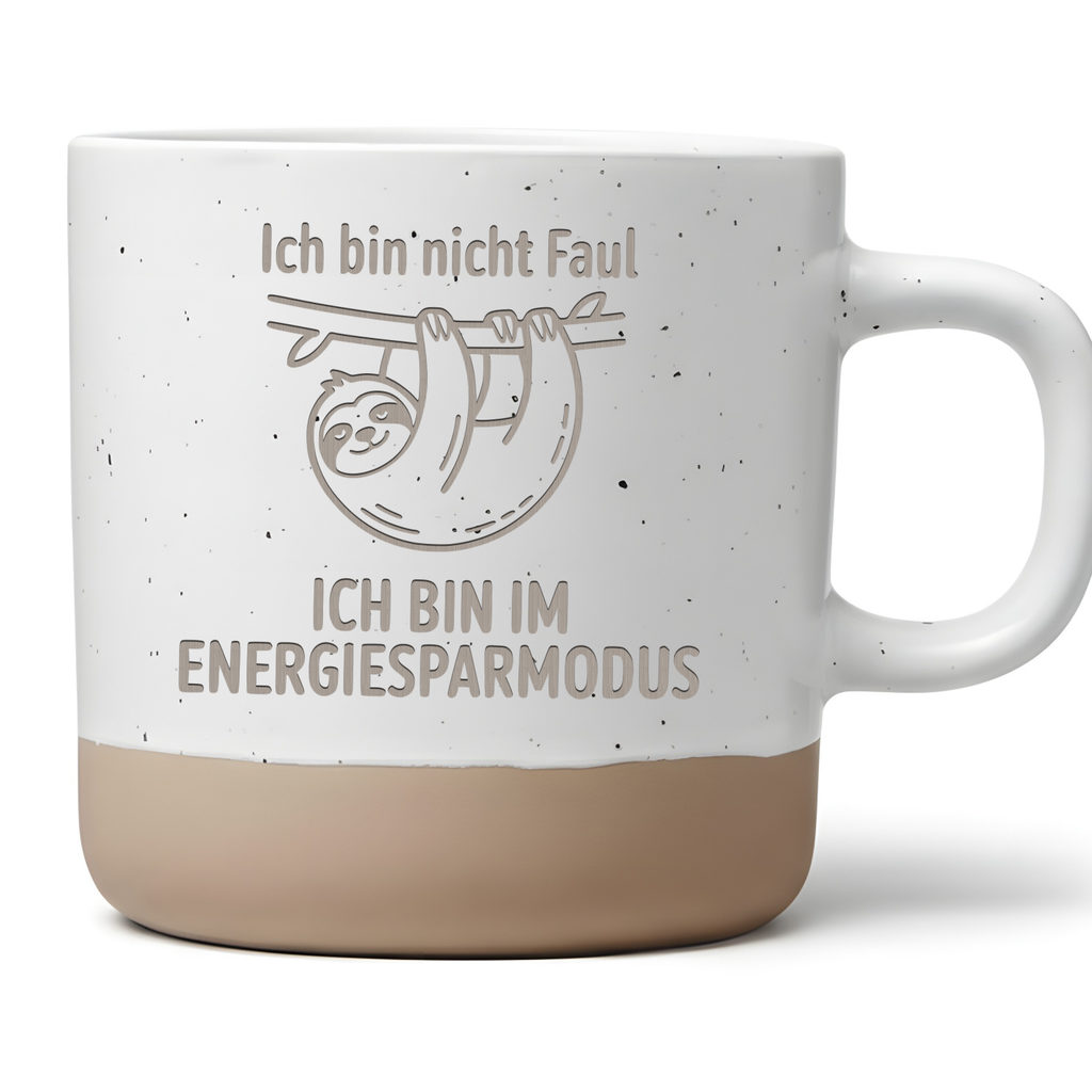 Faultier Tasse Lustig Spruch Energiesparmodus Kaffeetasse Büro Humor Geschenkidee für Kollegen Faulpelz