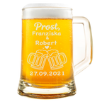 Personalisierter Bierkrug Glas mit Gravur – Prost Motiv, Geschenkidee Hochzeit, Pärchen, Freunde, Jahrestag, Party, Männer & Frauen
