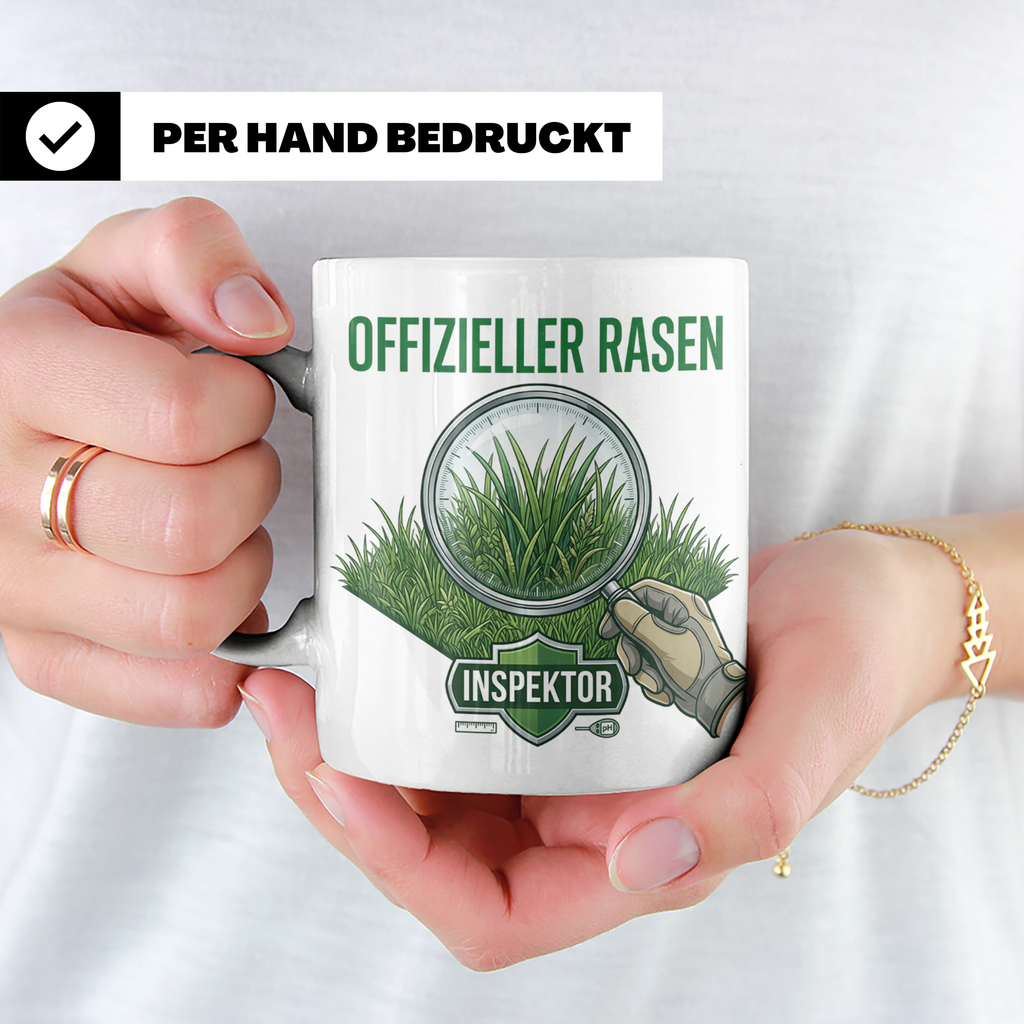 Rasen Inspektor Tasse mit Spruch für Gärtner & Rasenpapst. L – Weiß [farbe:weiß]