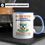 Hundetasse Labrador Spruch Andere Hunde bekommen Kommandos.  – Blau [farbe:blau]