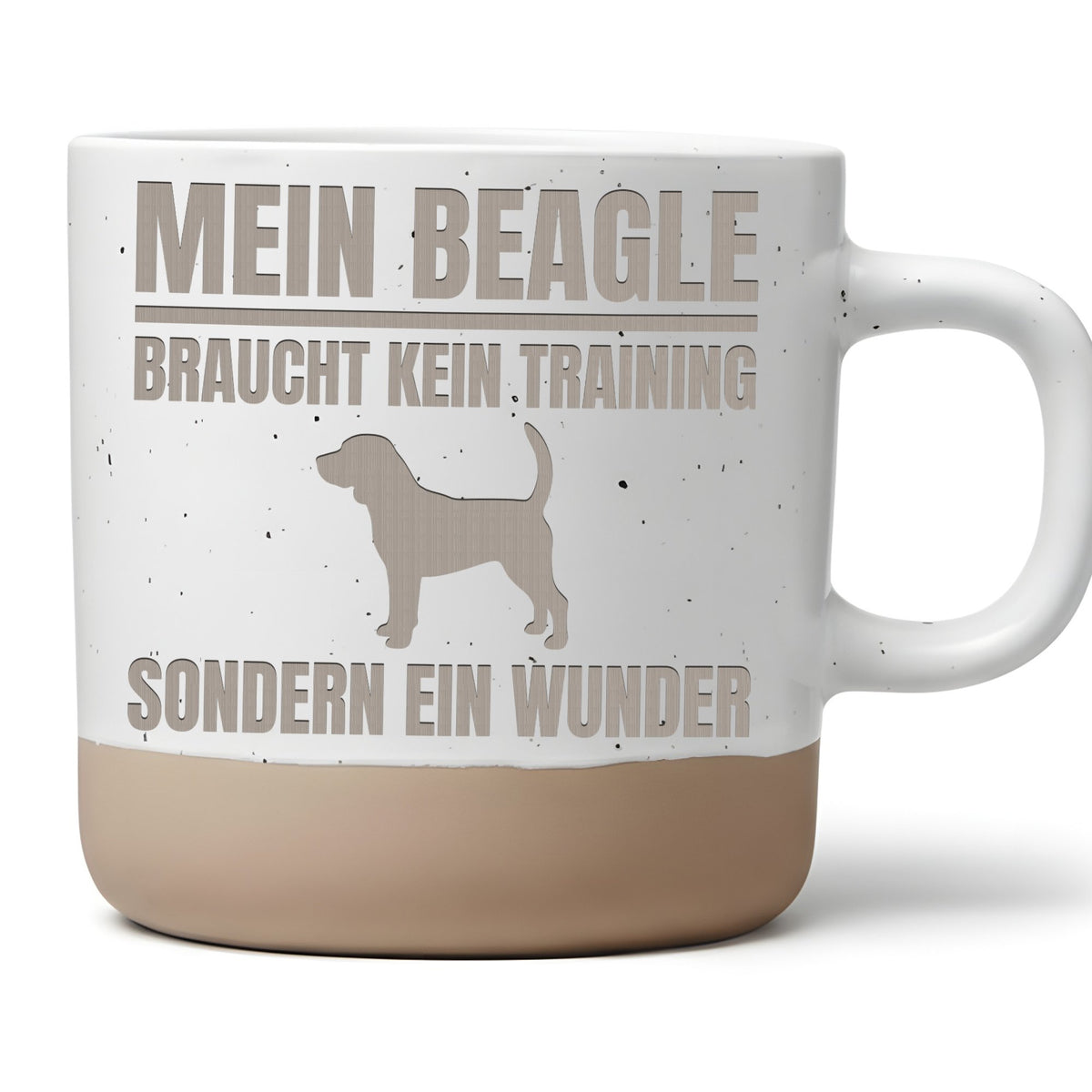 Beagle Tasse Braucht kein Training sondern Wunder - Lustiges Geschenk  – Bild 1