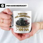 Landwirt Tasse mit Spruch >100 ha, Traktor Motiv für Bauer,  – Weiß [farbe:weiß]