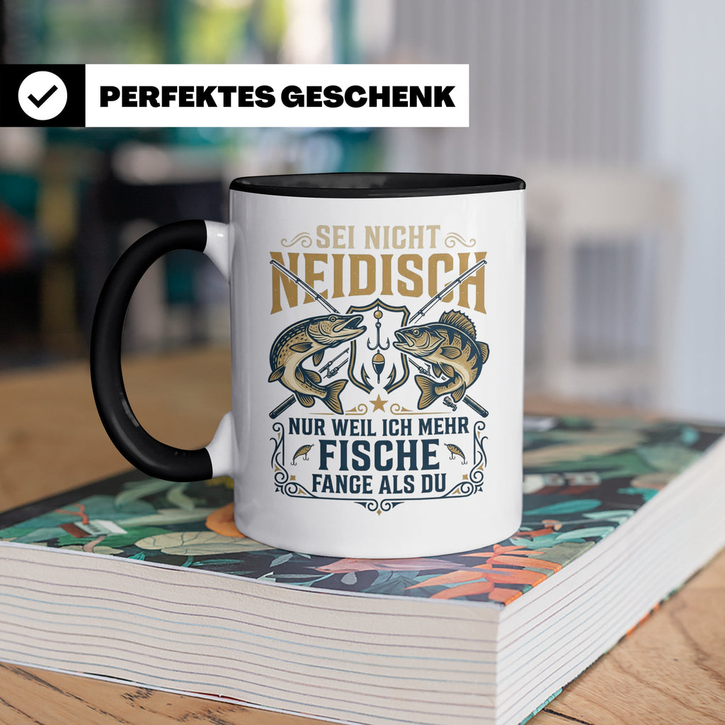 Angler Tasse mit Spruch Sei nicht neidisch | Raubfisch Hecht – Schwarz [farbe:schwarz]