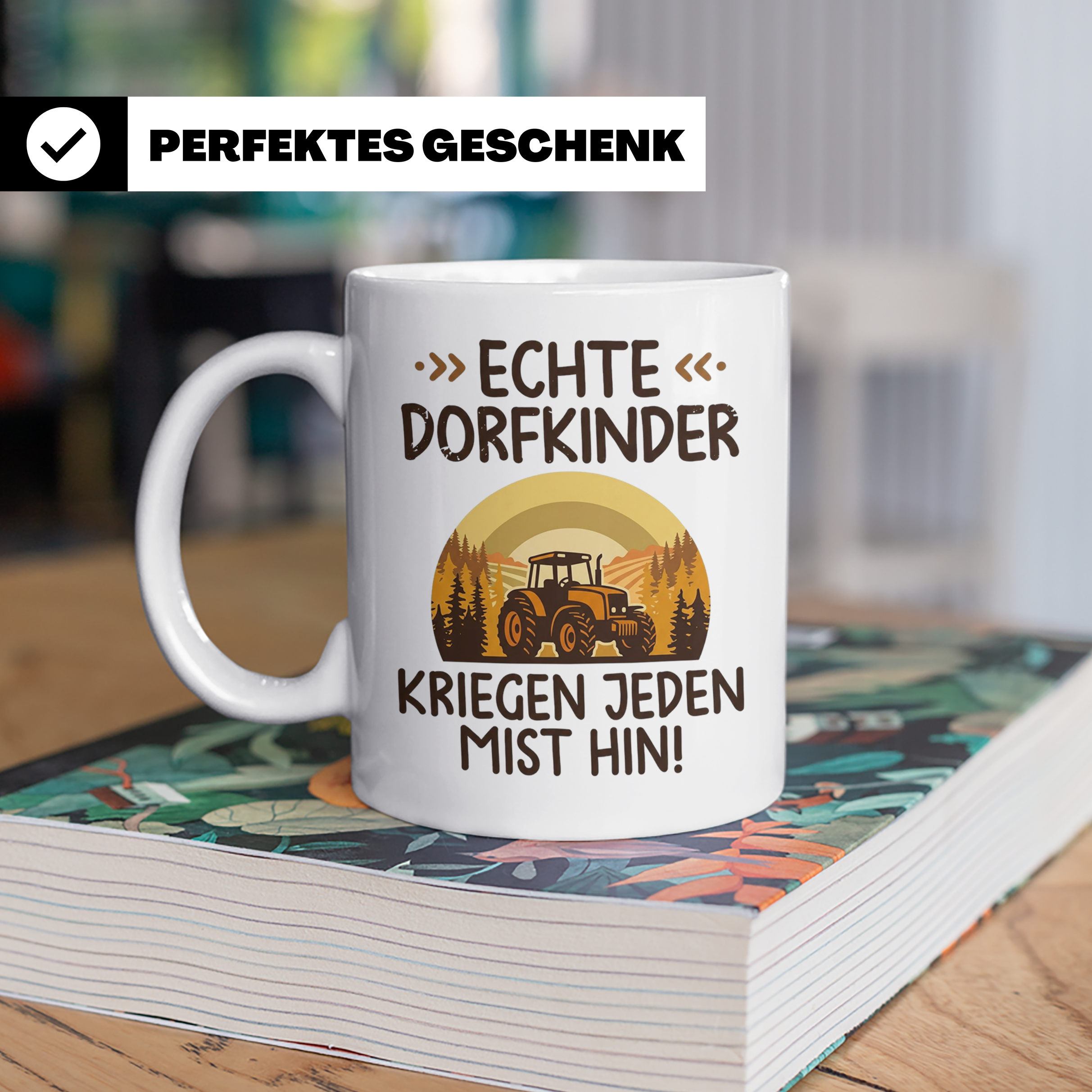 Dorfkind Tasse mit Traktor Spruch, Geschenk für Bauer & Land – Weiß [farbe:weiß]