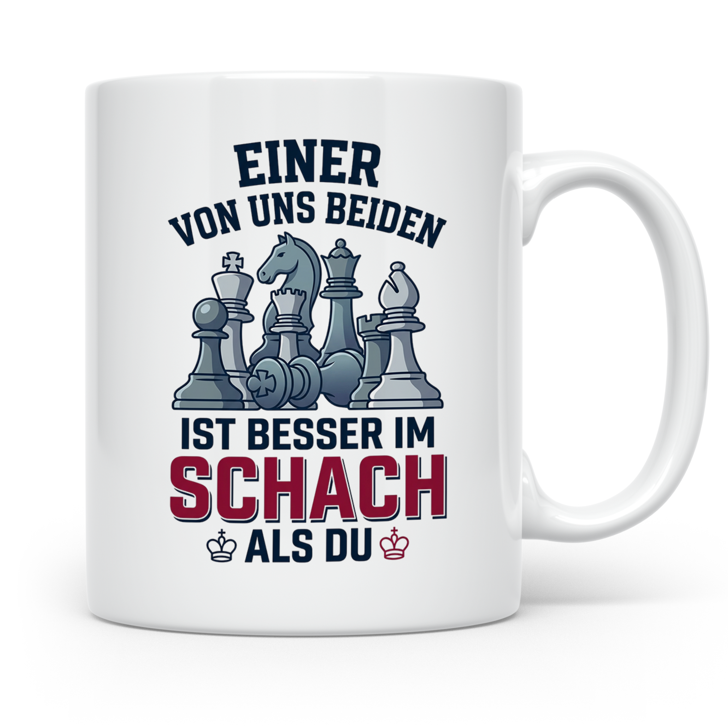 Schach Tasse mit Spruch Einer von uns ist besser als Du | Lu – Weiß [farbe:weiß]