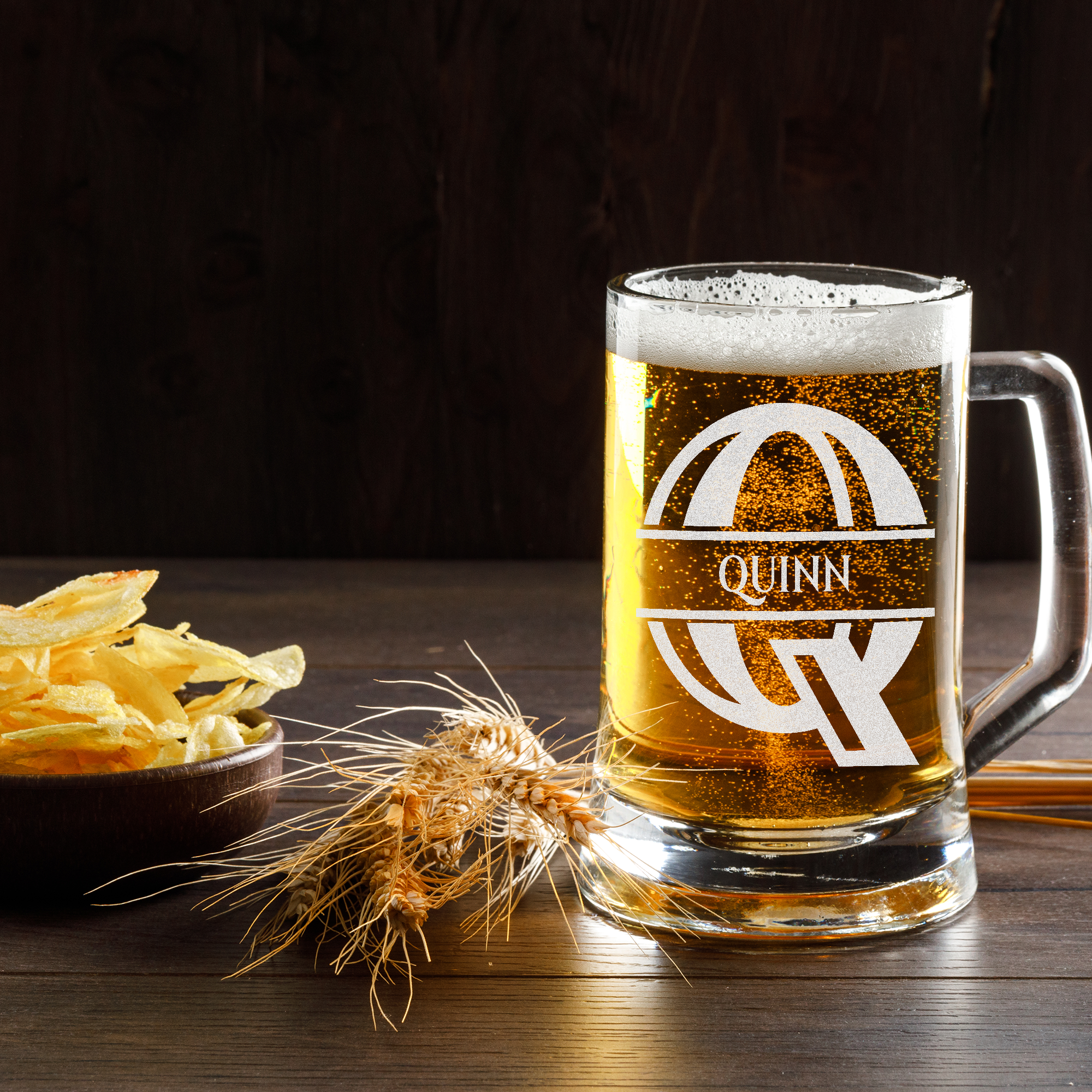 Personalisiertes Bierkrug mit Monogramm – Elegantes Geschenk für Männer, Monogramm Q Bierkrug für Beste Freunde Geschenke, Ideal für Geburtstagsgeschenke