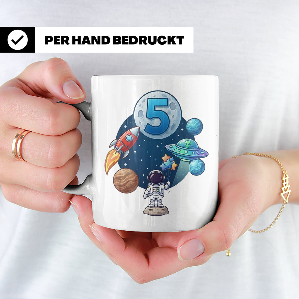 5. Geburtstag Tasse Junge mit Astronaut & Rakete, Weltraum G – Weiß [farbe:weiß]