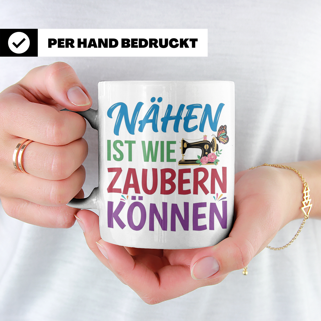 Nähen Tasse mit Spruch 'Nähen ist wie Zaubern können' | Nähm – Weiß [farbe:weiß]