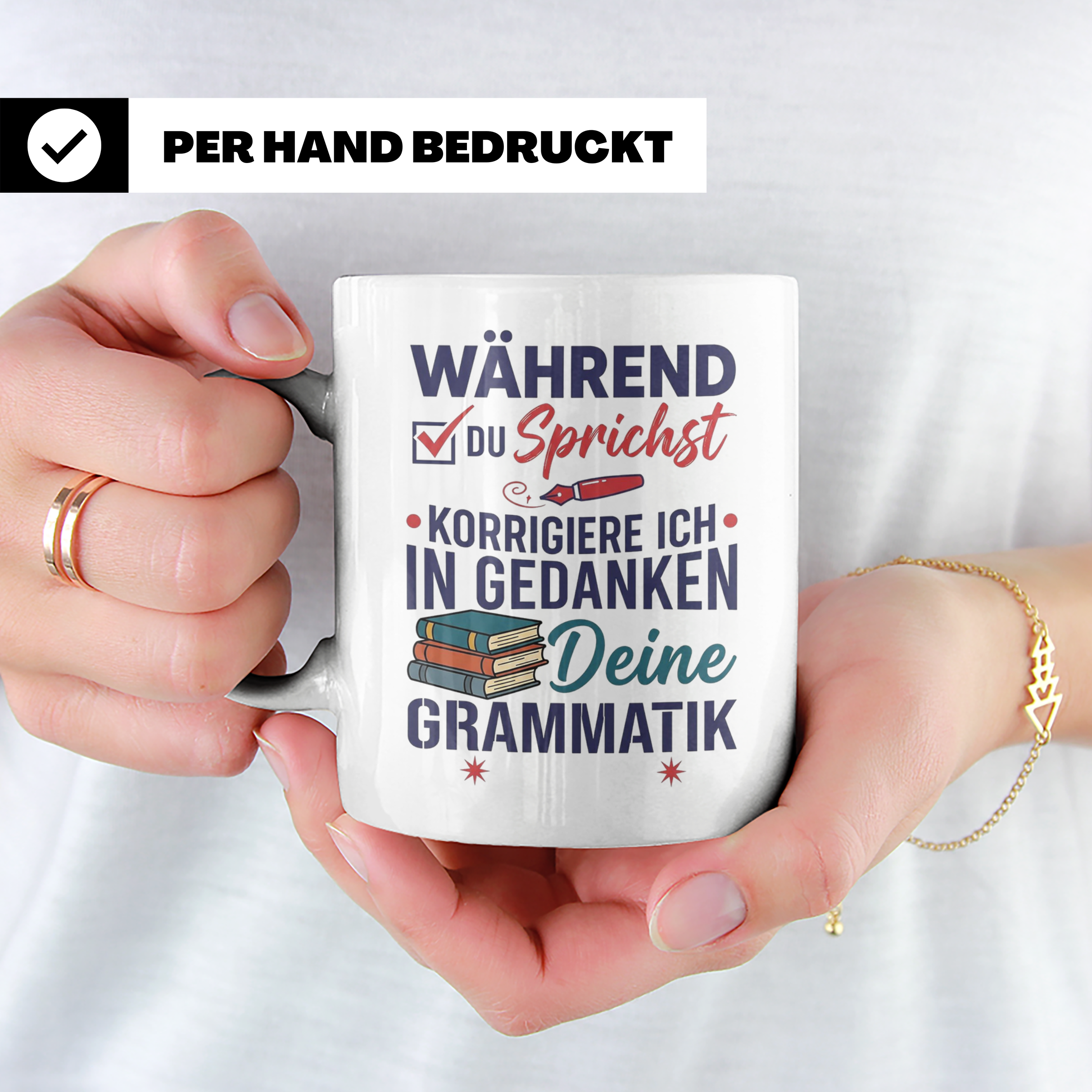 Deutschlehrer Tasse mit Spruch Korrigiere deine Grammatik lu – Weiß [farbe:weiß]