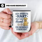 Hundebesitzer Tasse mit Spruch Ich arbeite hart für meinen H – Schwarz [farbe:schwarz]