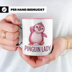 Pinguin Lady Tasse mit Krone & Perlenkette, süßer pinker Pin – Rosa [farbe:rosa]