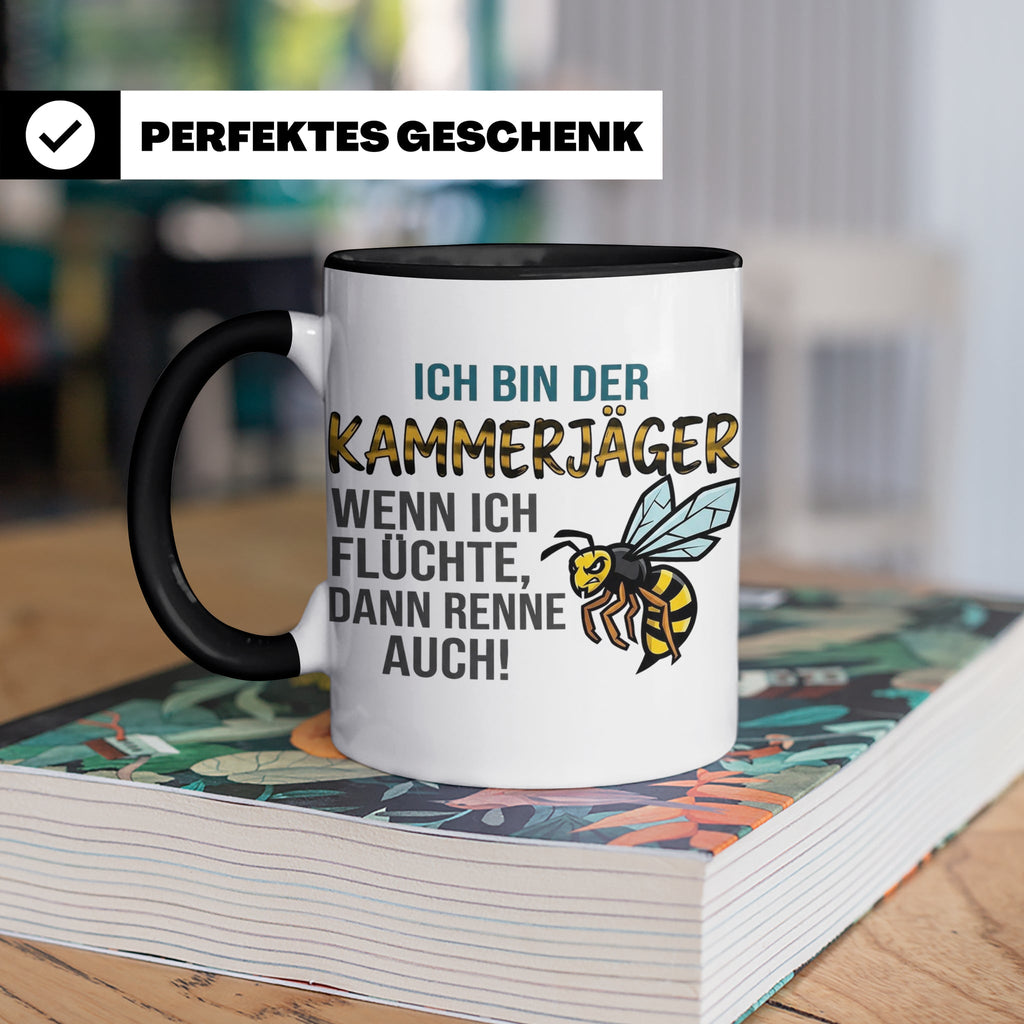 Kammerjäger Tasse mit Spruch Wenn ich flüchte renne auch | G – Schwarz [farbe:schwarz]
